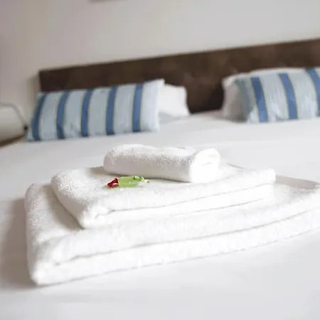 Appartement Charming Penthouse In The Center *