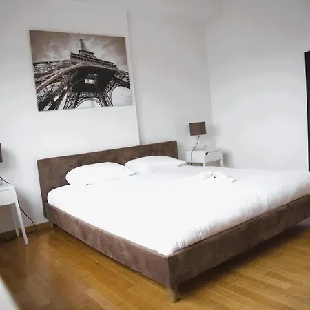 Charming Penthouse In The Center